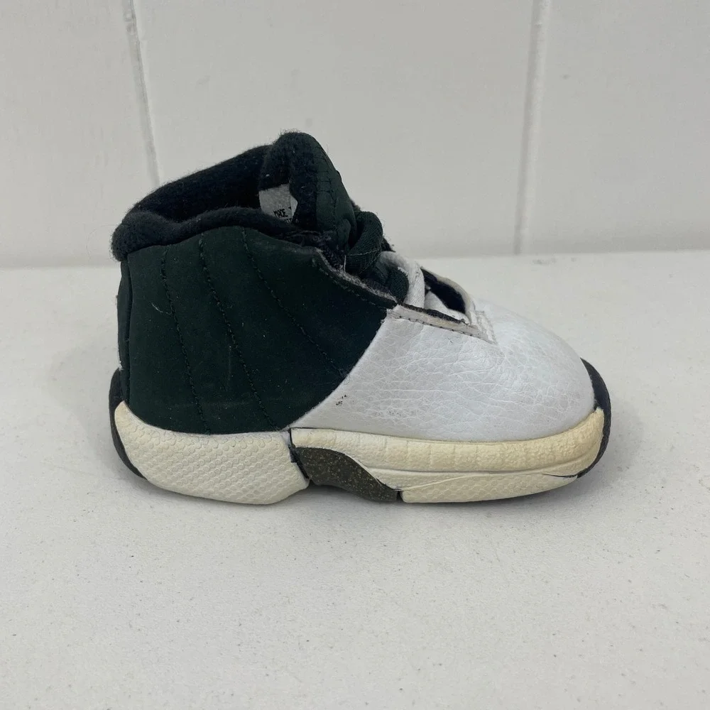 Jordan Jumpman Vindicate Vin Baker OG White/Black 132967-311 Toddler 2C No Box